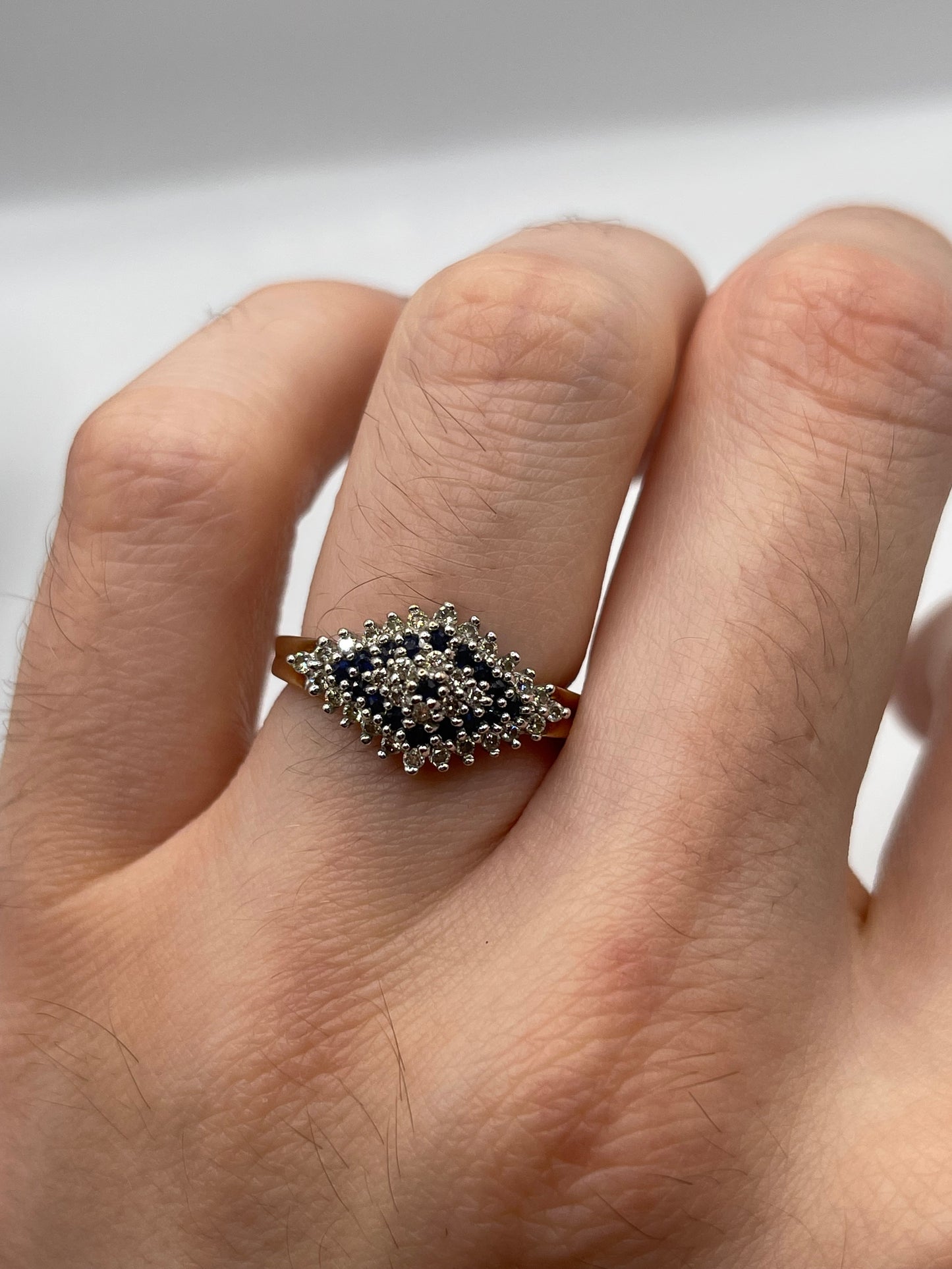 9ct gold sapphire and diamond ring