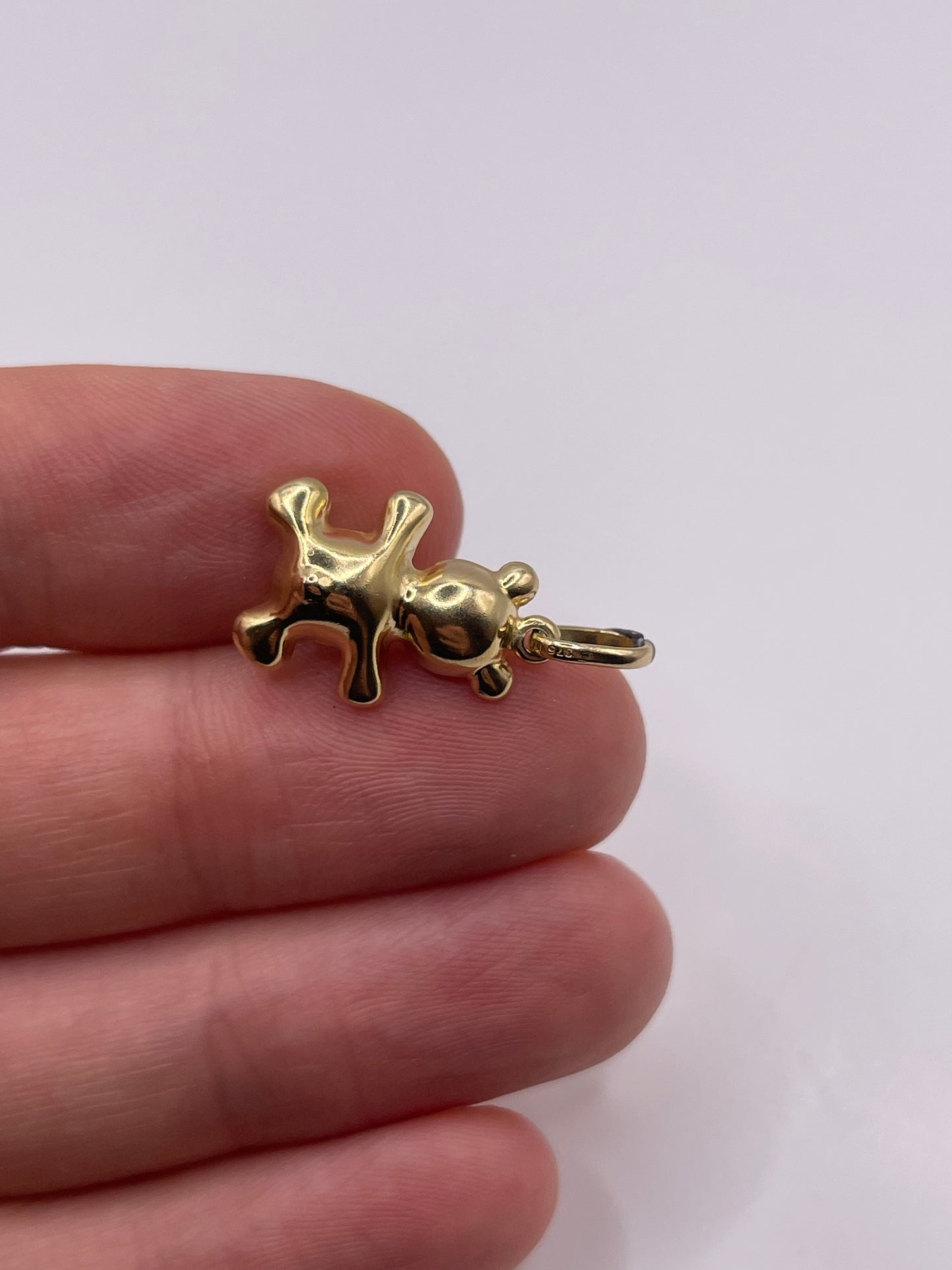 9ct gold bear charm