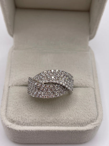 18ct white gold diamond cluster ring