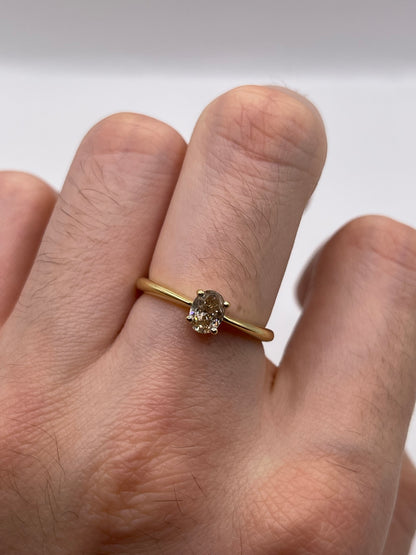 18ct gold diamond ring