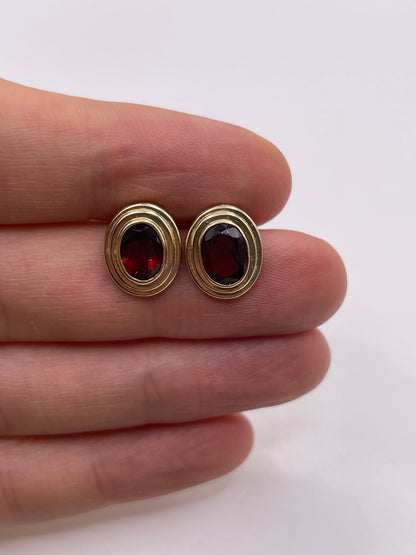 9ct gold garnet earrings