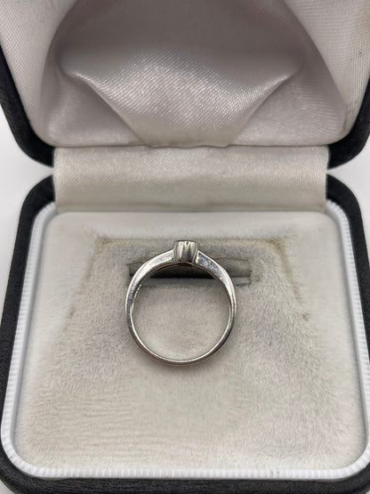 9ct white gold pink sapphire and diamond ring