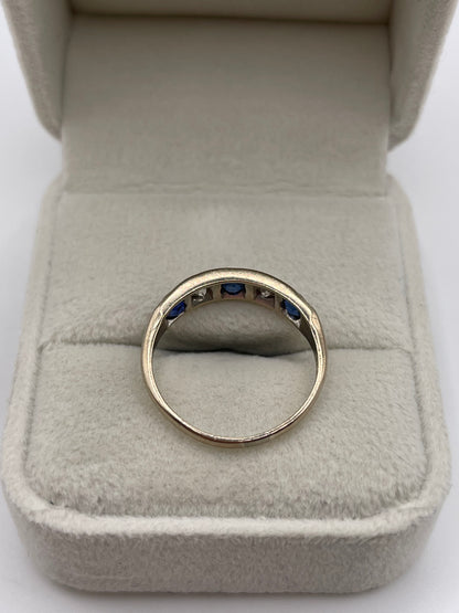 18ct gold sapphire and diamond ring