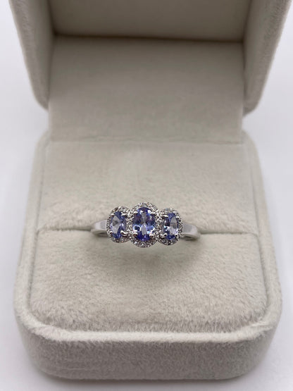 9ct white gold tanzanite and diamond ring