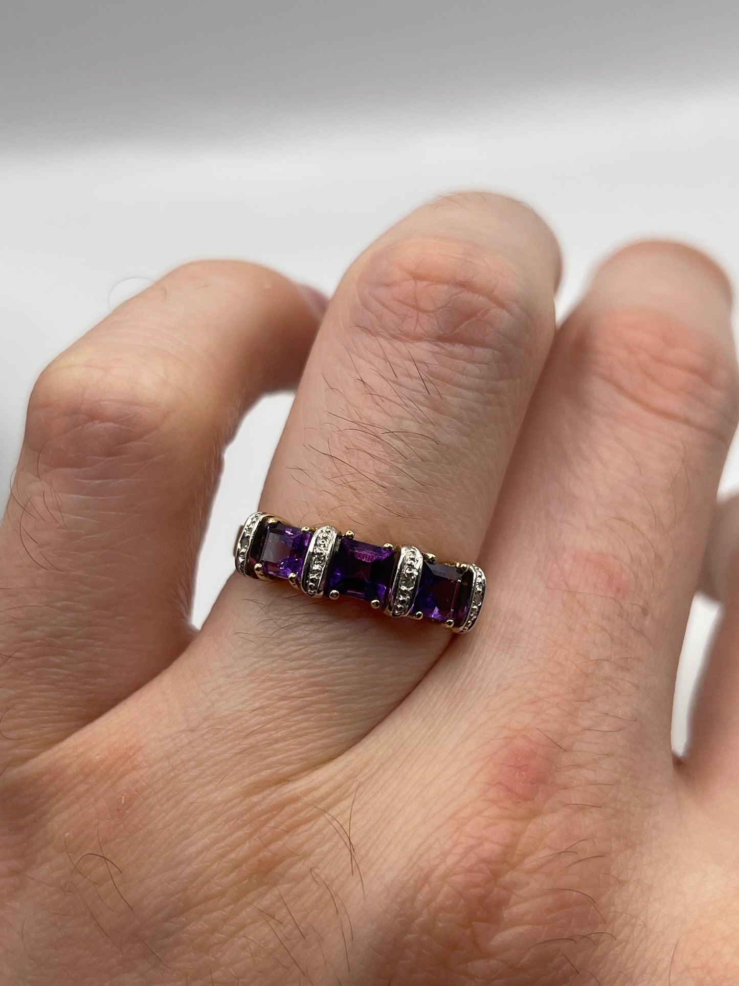 9ct gold amethyst and diamond ring