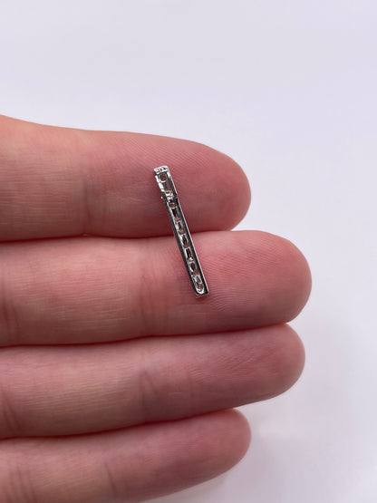 9ct white gold diamond pendant