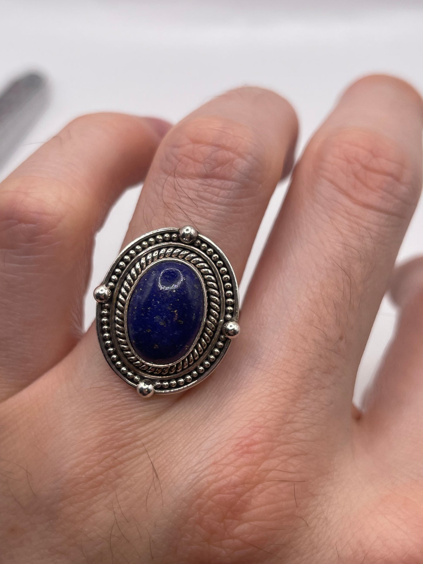 Silver lapis lazuli ring