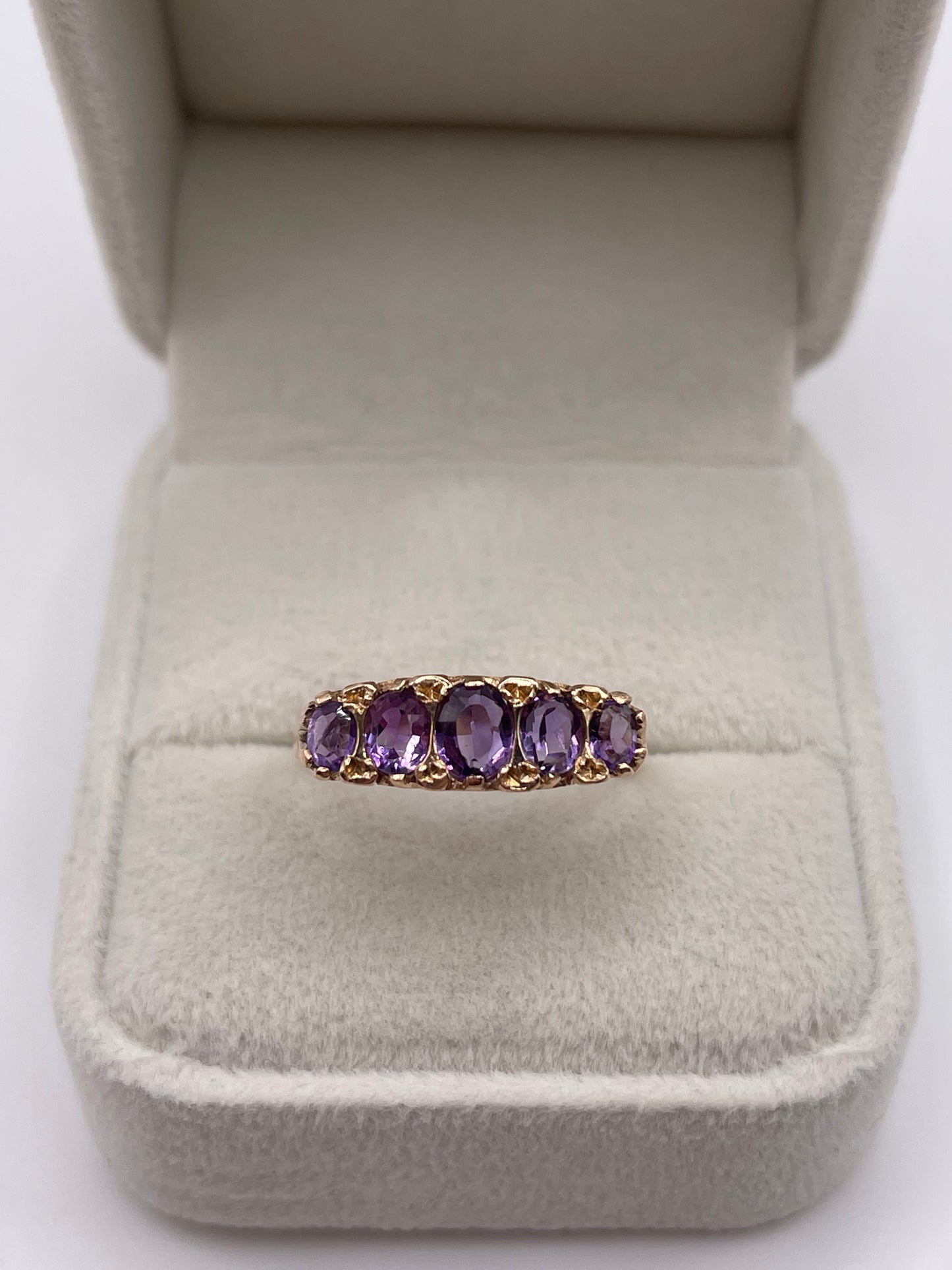 9ct gold amethyst ring