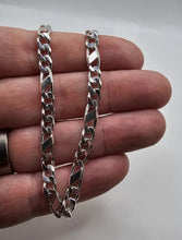 Load image into Gallery viewer, Solid silver figaro chain

