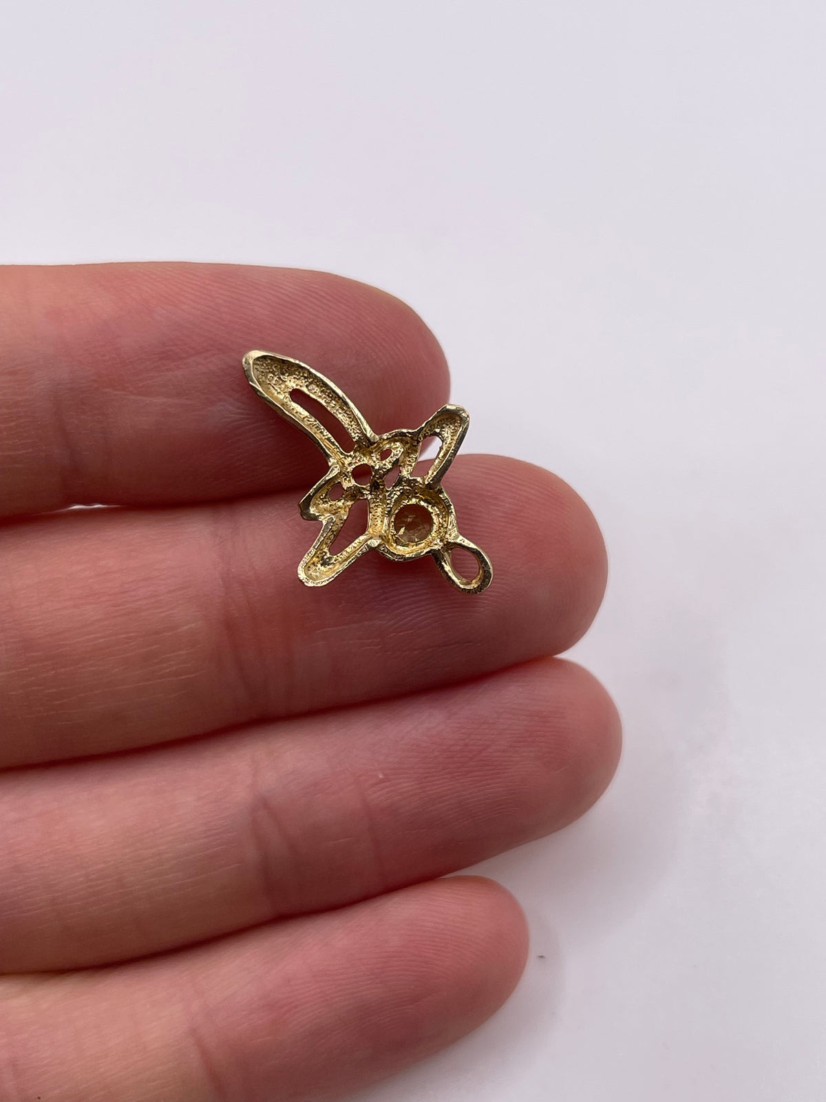 9ct gold peridot pendant