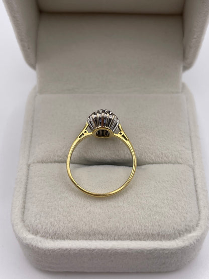 18ct gold sapphire and diamond ring