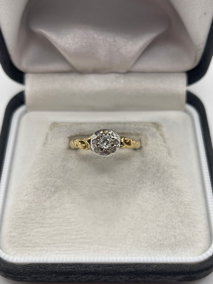 Antique 18ct gold diamond cluster ring