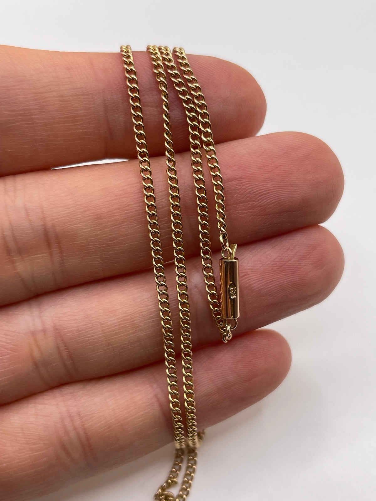 9ct rose gold chain 584