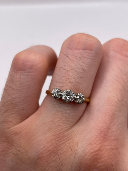 18ct gold diamond ring