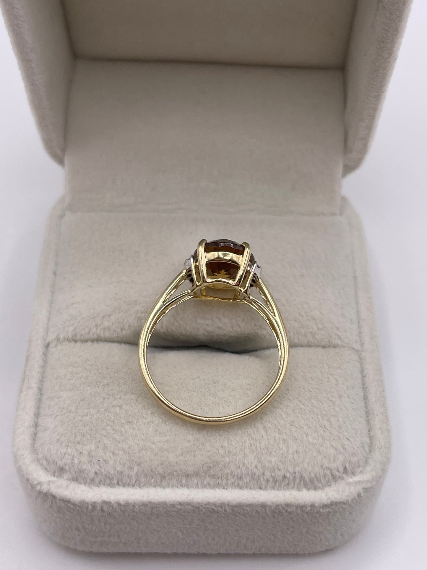 9ct gold citrine and diamond ring