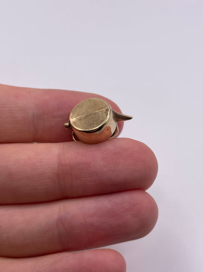 9ct gold kettle charm