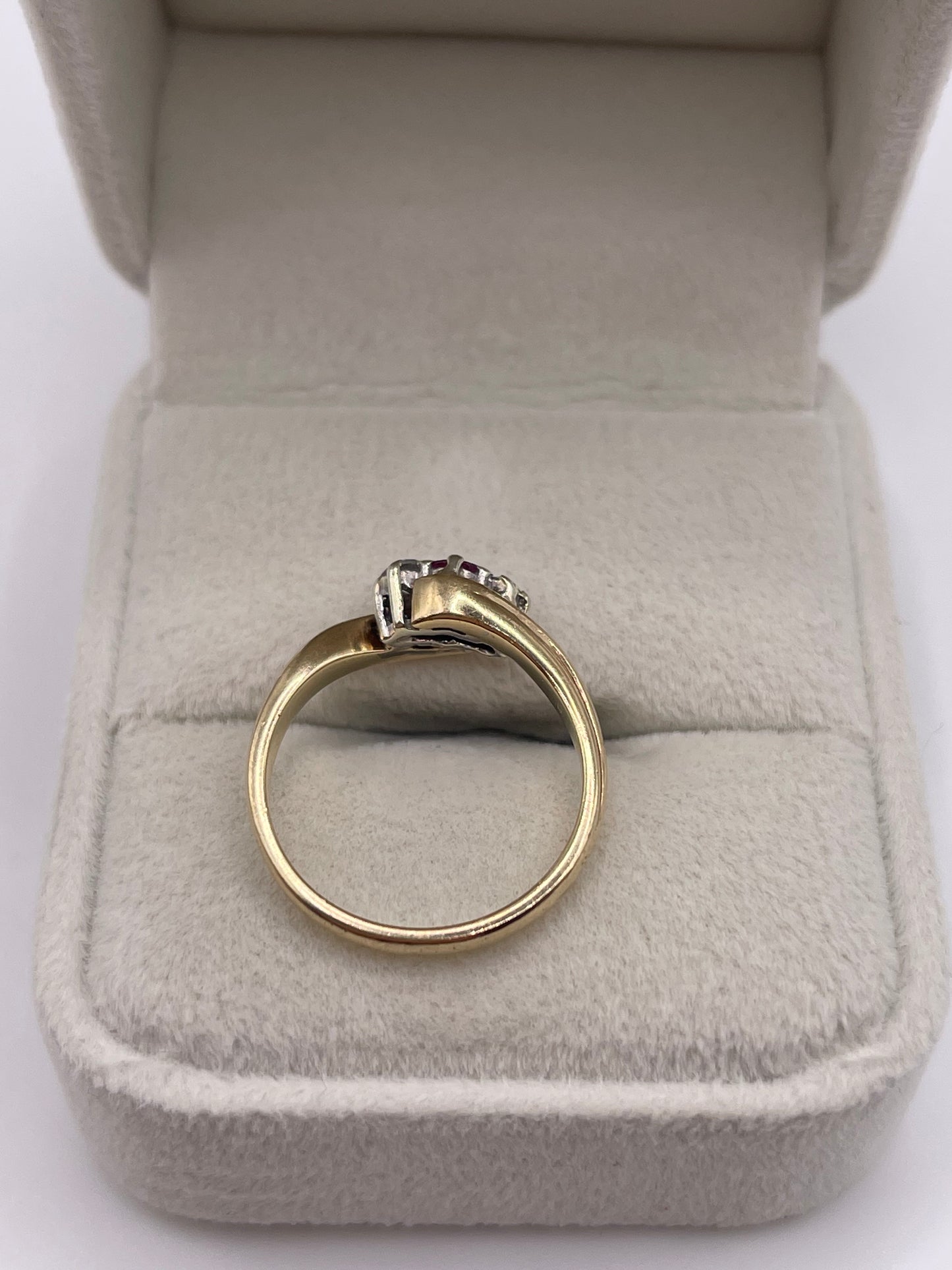 9ct gold ruby and diamond ring