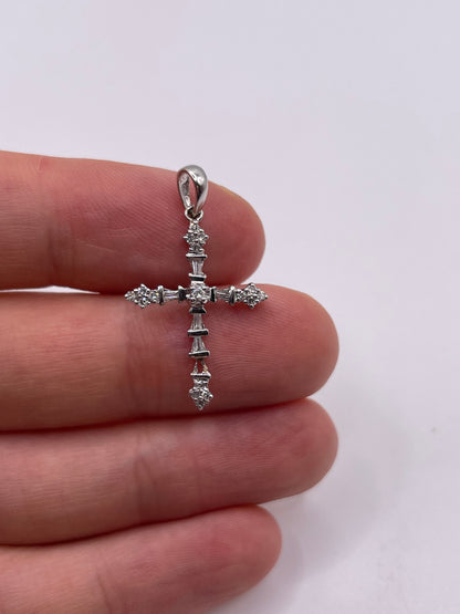 9ct white gold diamond cross pendant