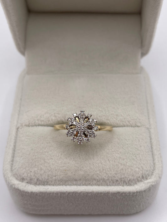 9ct gold diamond cluster ring
