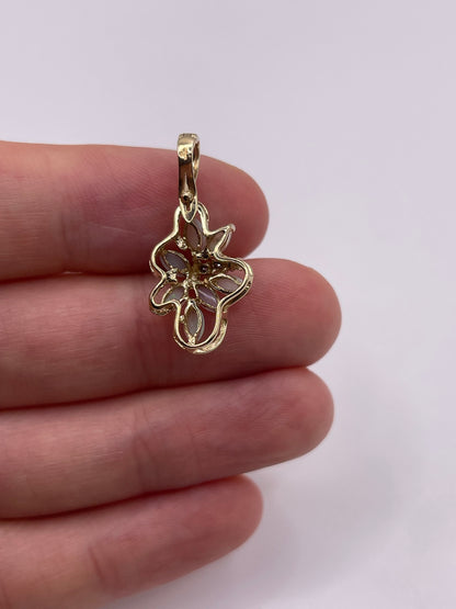 9ct gold opal and diamond pendant