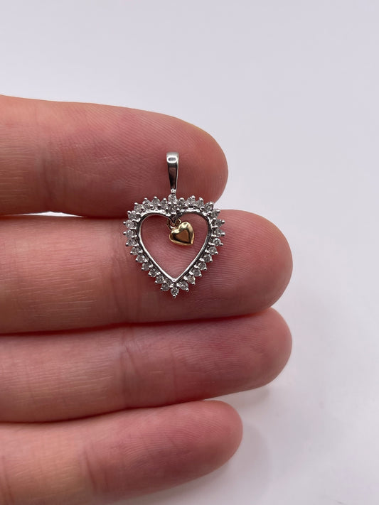 9ct white gold diamond heart pendant