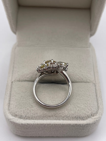 Platinum 3.01ct fancy coloured diamond ring