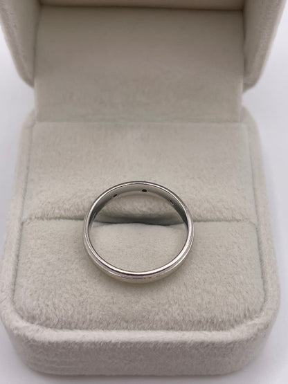 9ct white gold diamond ring