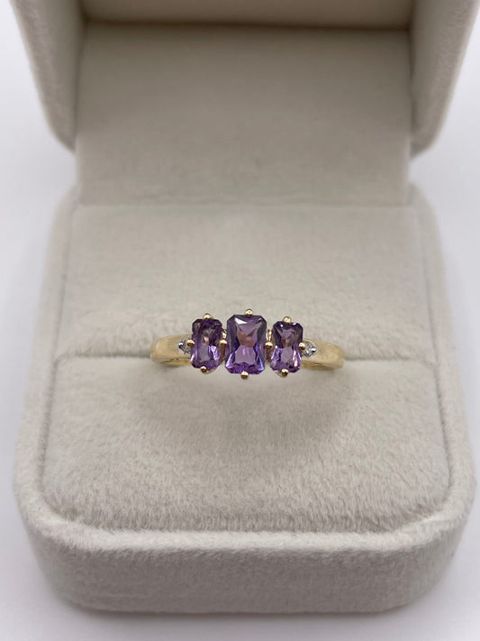 9ct gold amethyst and diamond ring