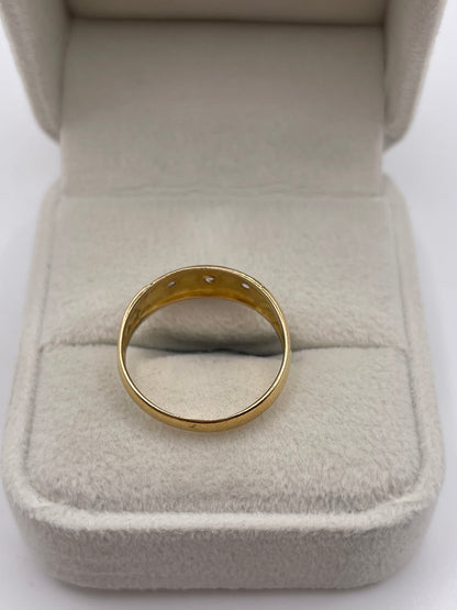 Antique 18ct gold diamond gypsy ring