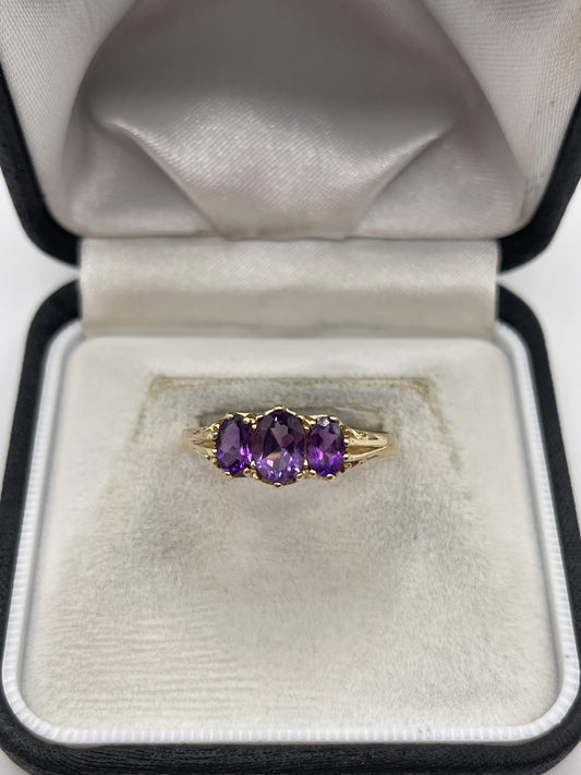 9ct gold amethyst ring