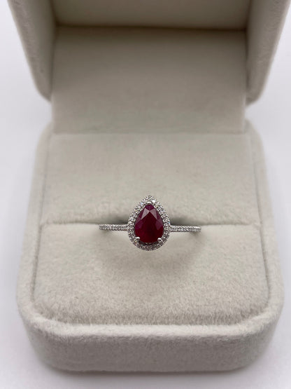 9ct white gold ruby and diamond ring