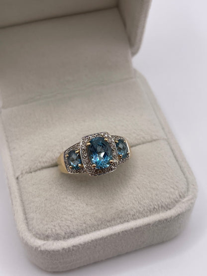 9ct gold topaz and diamond ring