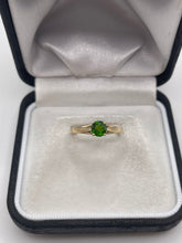 Load image into Gallery viewer, 9ct gold diopside ring
