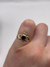 Load image into Gallery viewer, 9ct gold amethyst claddagh ring
