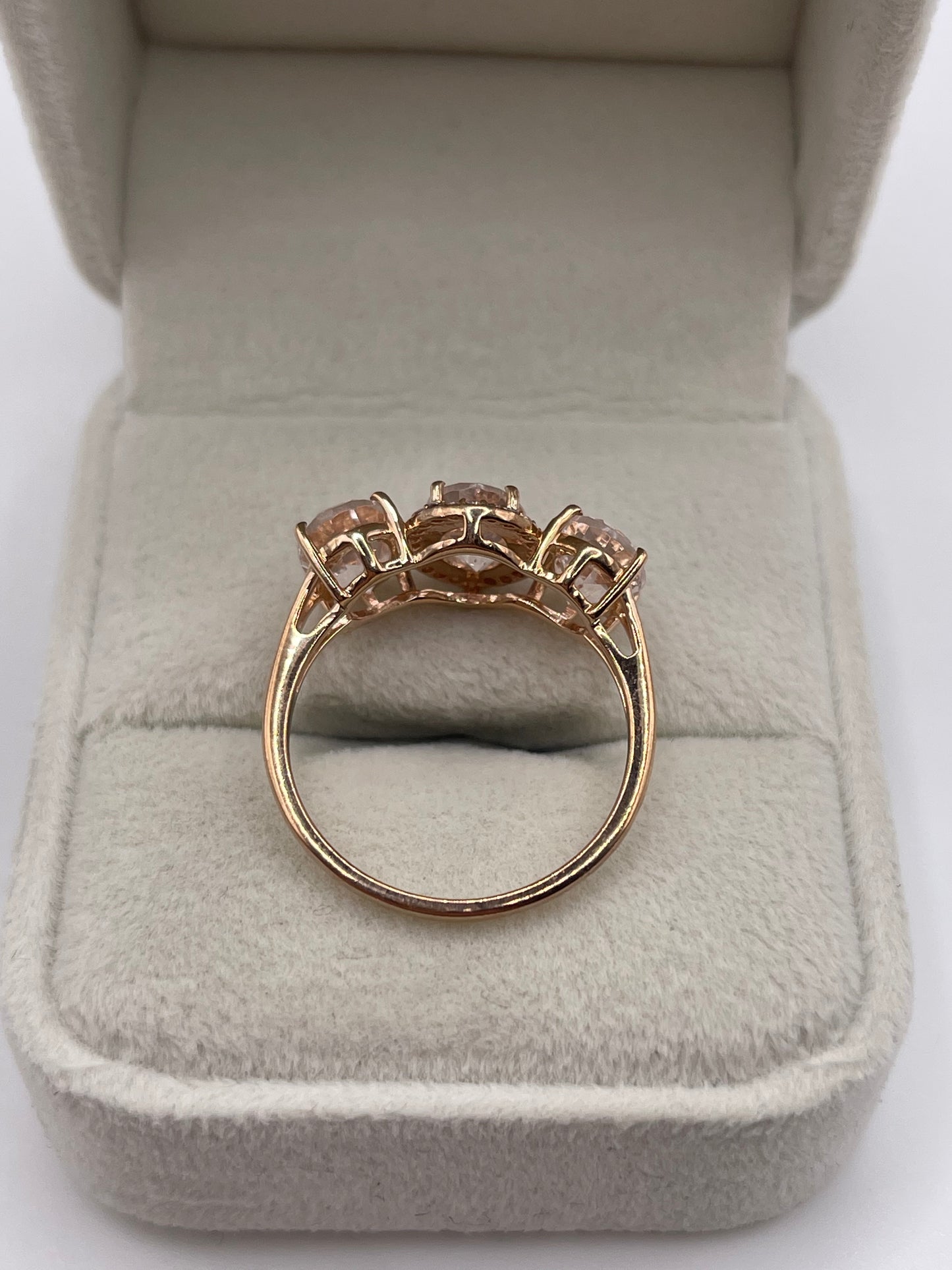 9ct rose gold morganite and diamond ring