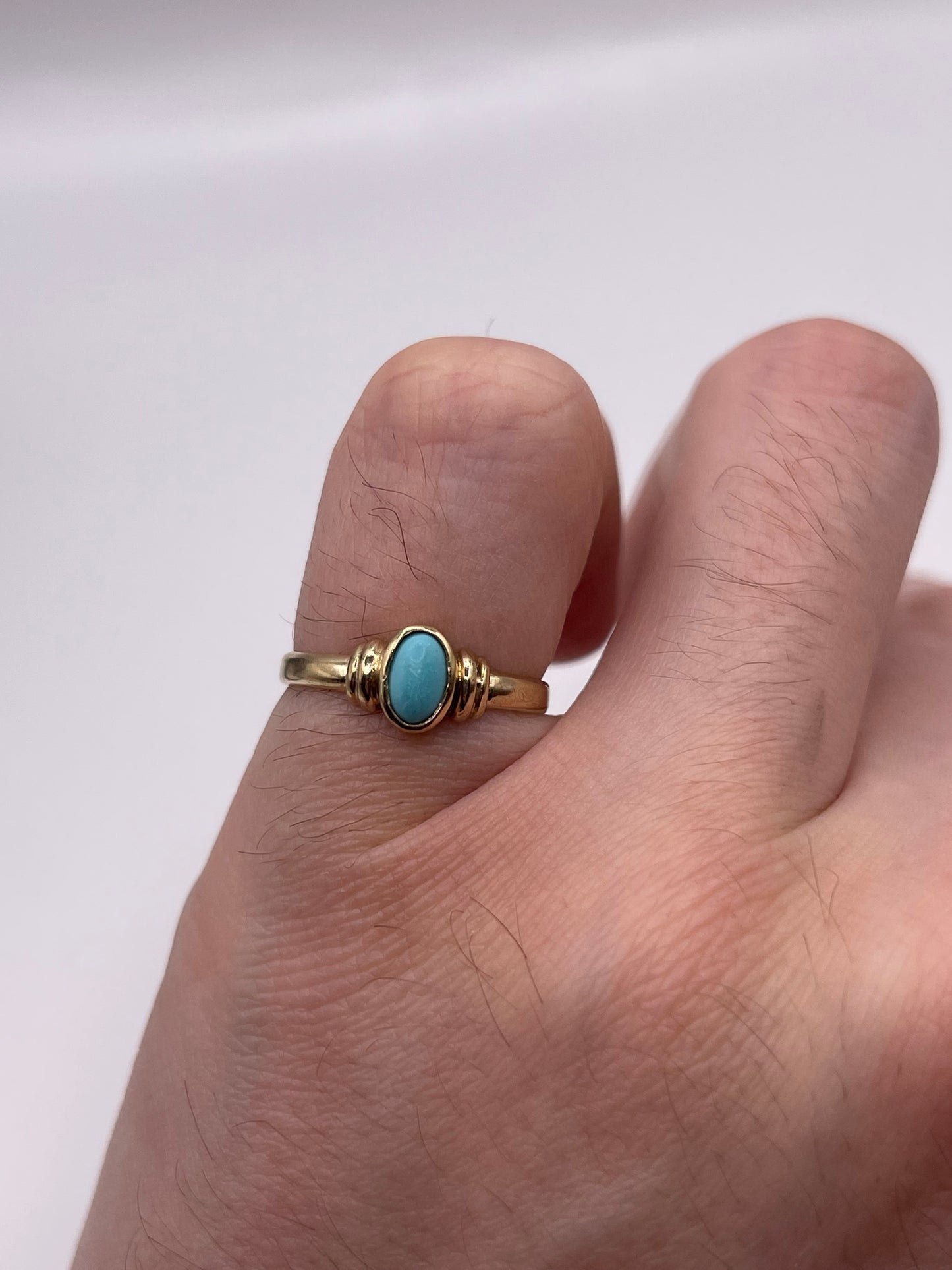 9ct gold turquoise ring