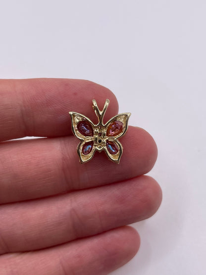 9ct gold topaz butterfly pendant