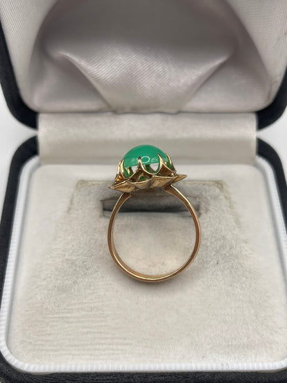 14ct gold chrysoprase ring