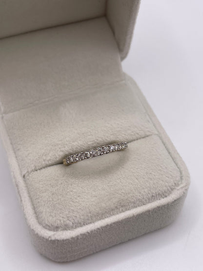 9ct gold diamond ring