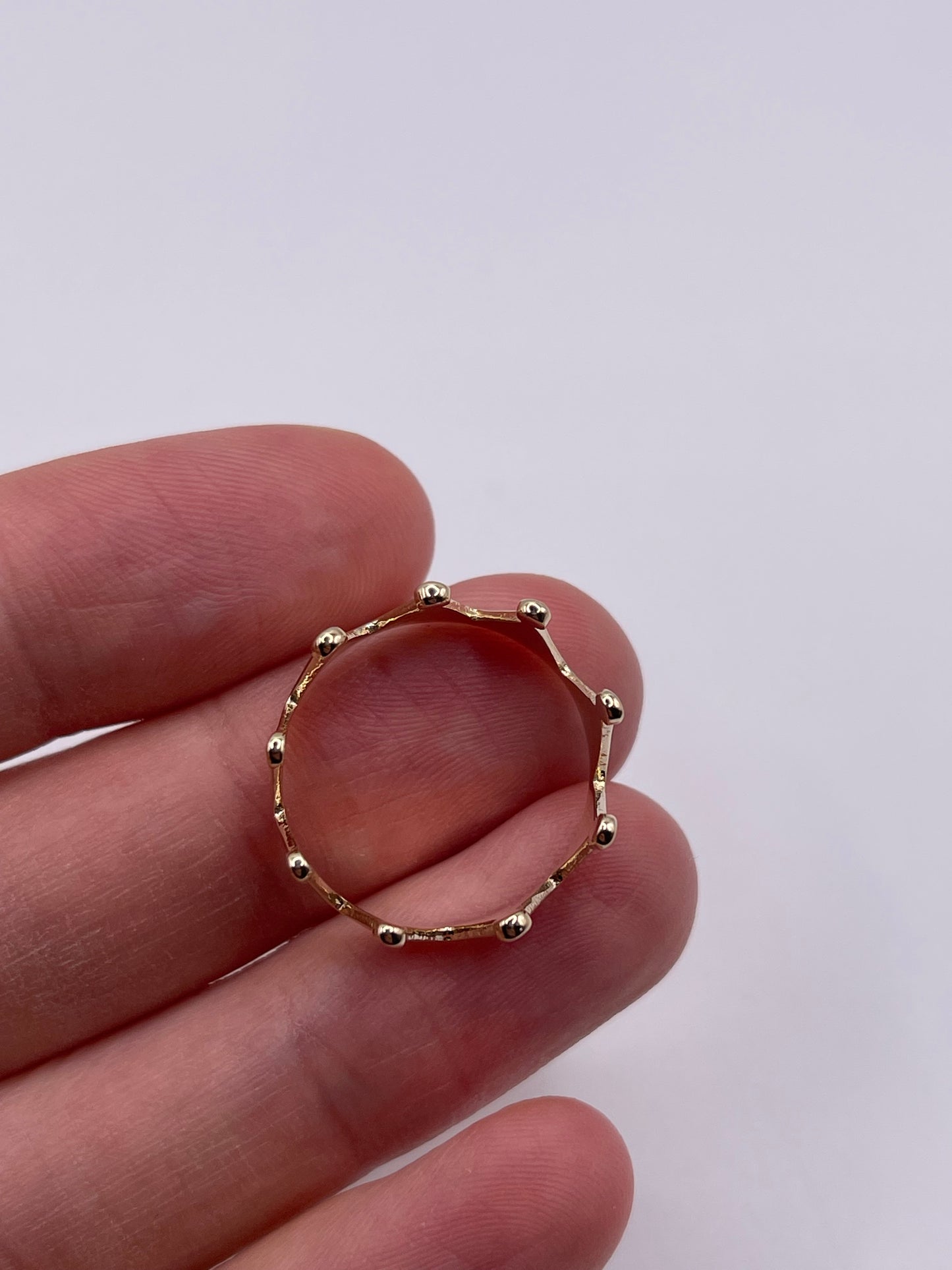 9ct gold crown ring