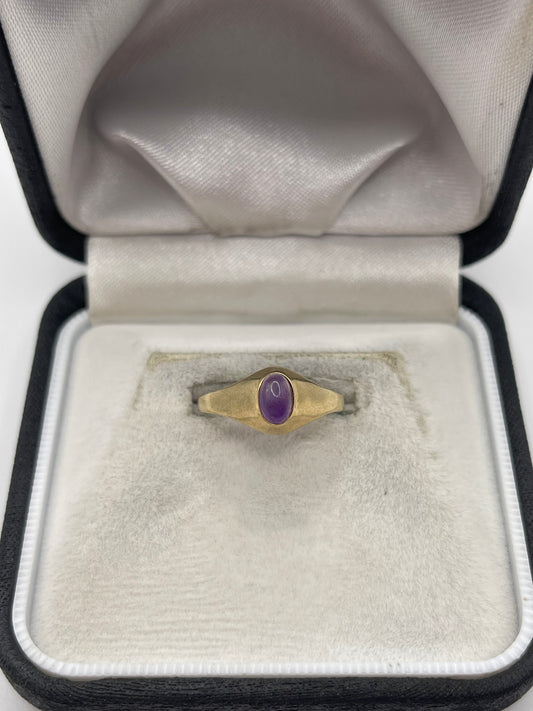 9ct gold cabochon amethyst ring