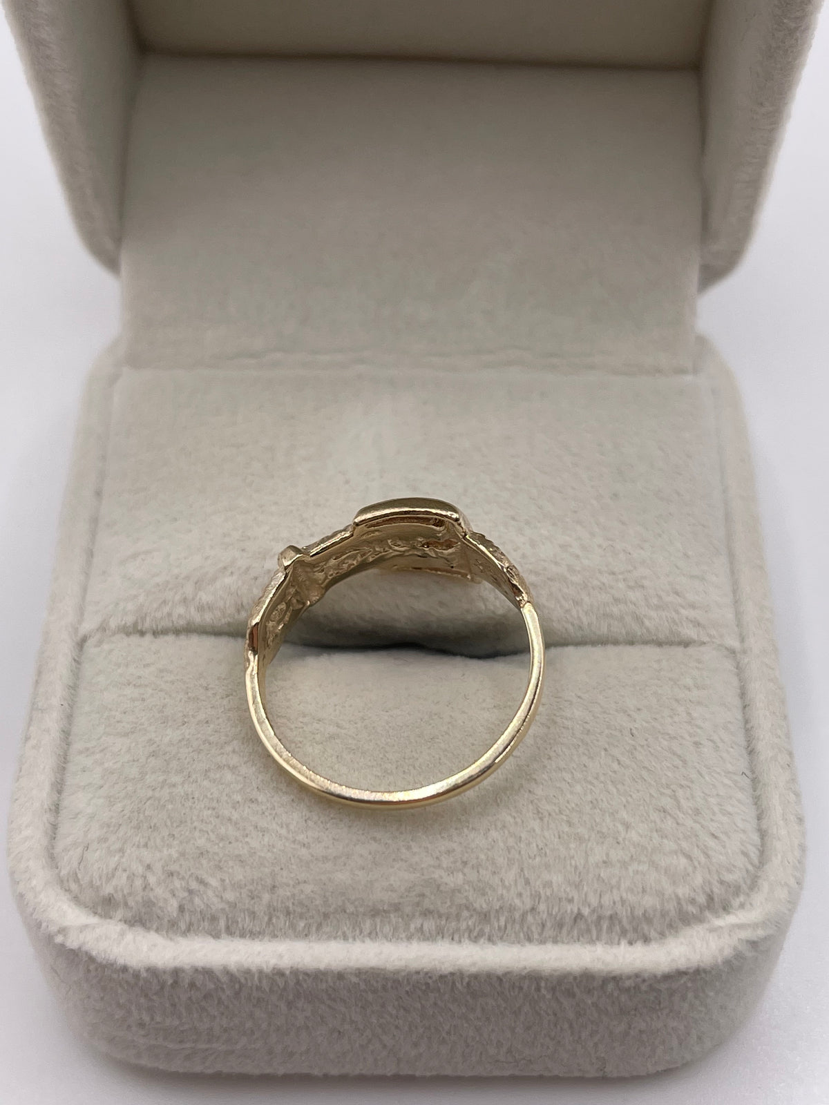9ct gold buckle ring