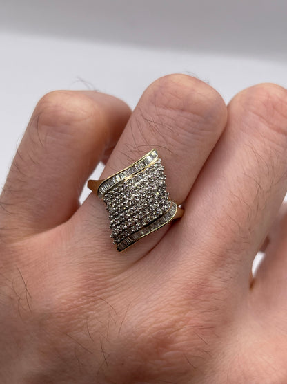 9ct gold diamond cluster ring