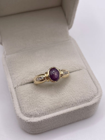 9ct gold star ruby and diamond ring