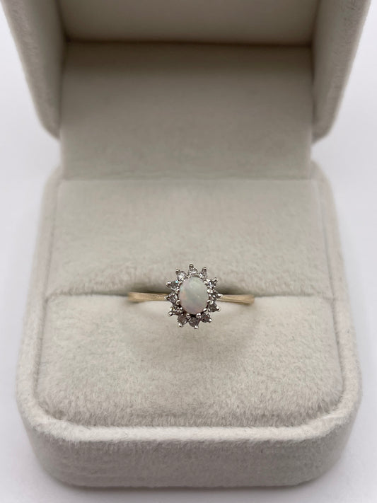9ct gold opal and diamond ring