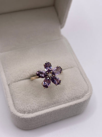 9ct gold quartz and diamond ring