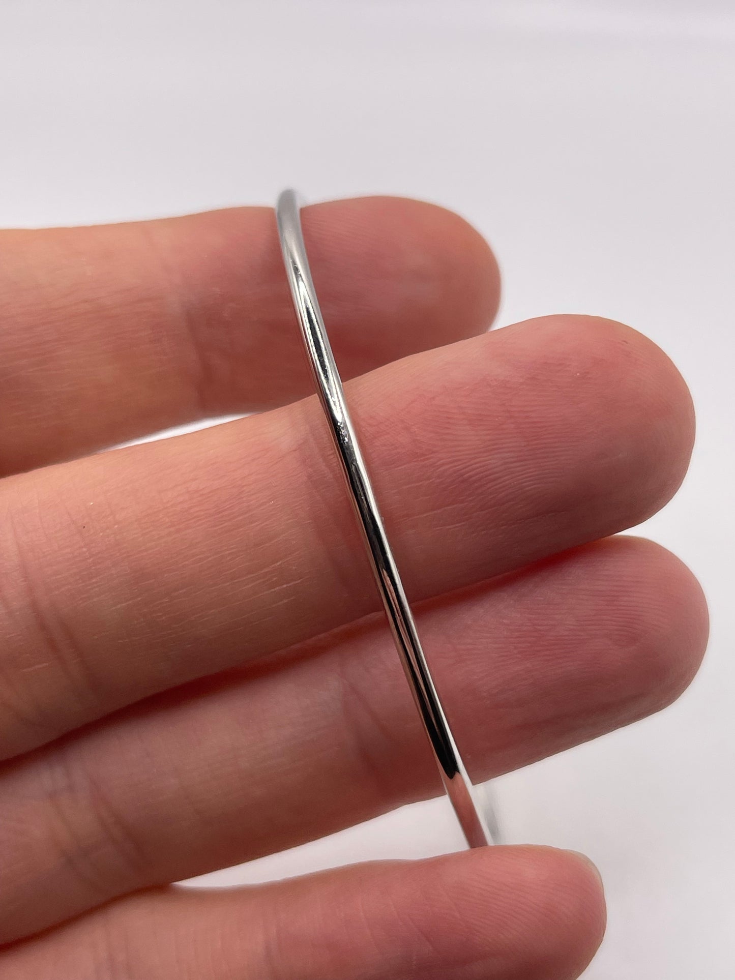 Silver amethyst bangle