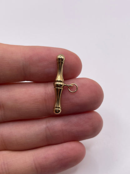 9ct gold t bar charm