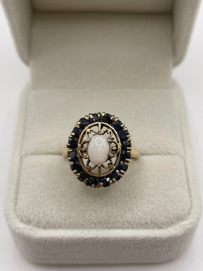 9ct gold sapphire and opal ring