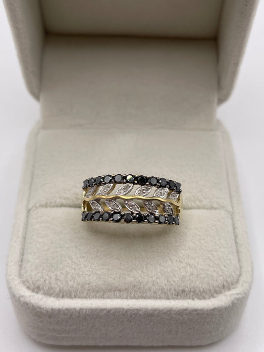 9ct gold diamond cluster ring